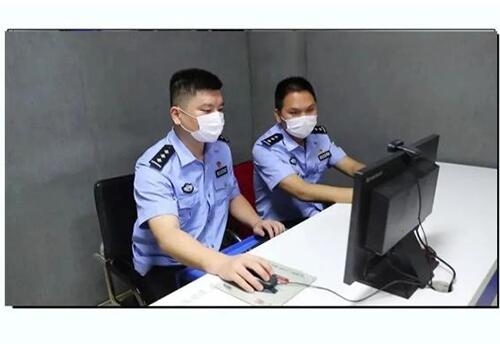 当大众青年VS政法青年……这份对比图鉴太过真实!